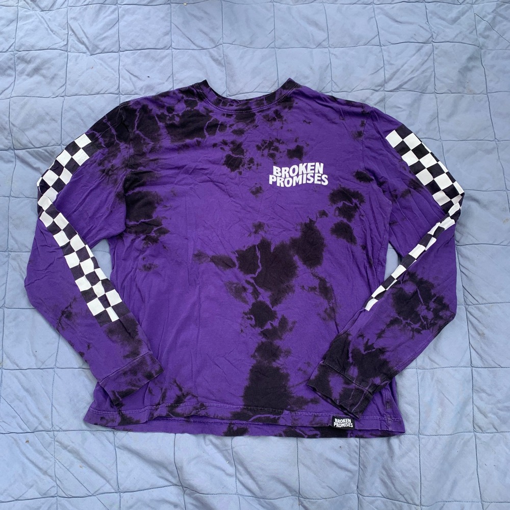 Broken Promises‎ long sleeve t-shirt in purple tie-dye w/ checkerboard sleeves